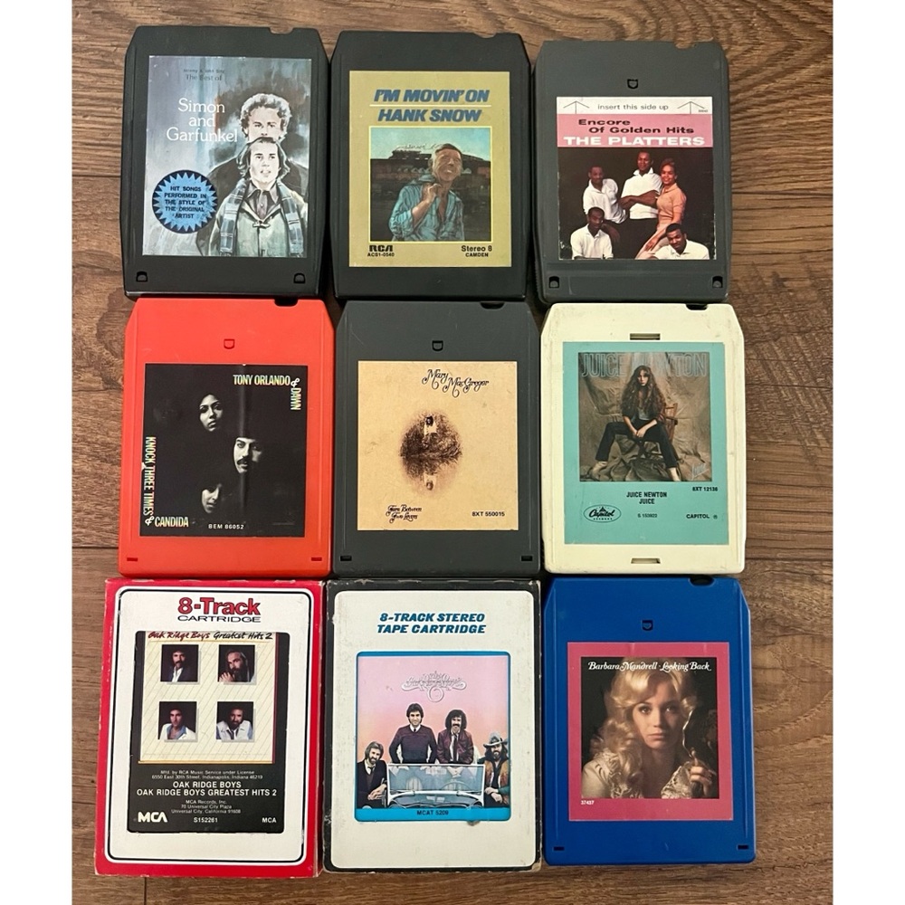 Lot Of 9 8 Track Tapes Hank Snow Oak Ridge Boys Juice Newton Untested As Is